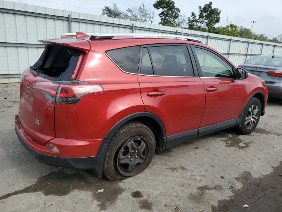 Toyota RAV4 2016 — Copart