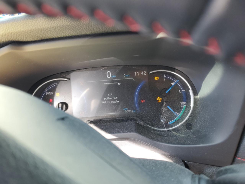 Toyota RAV4 2021 — Copart