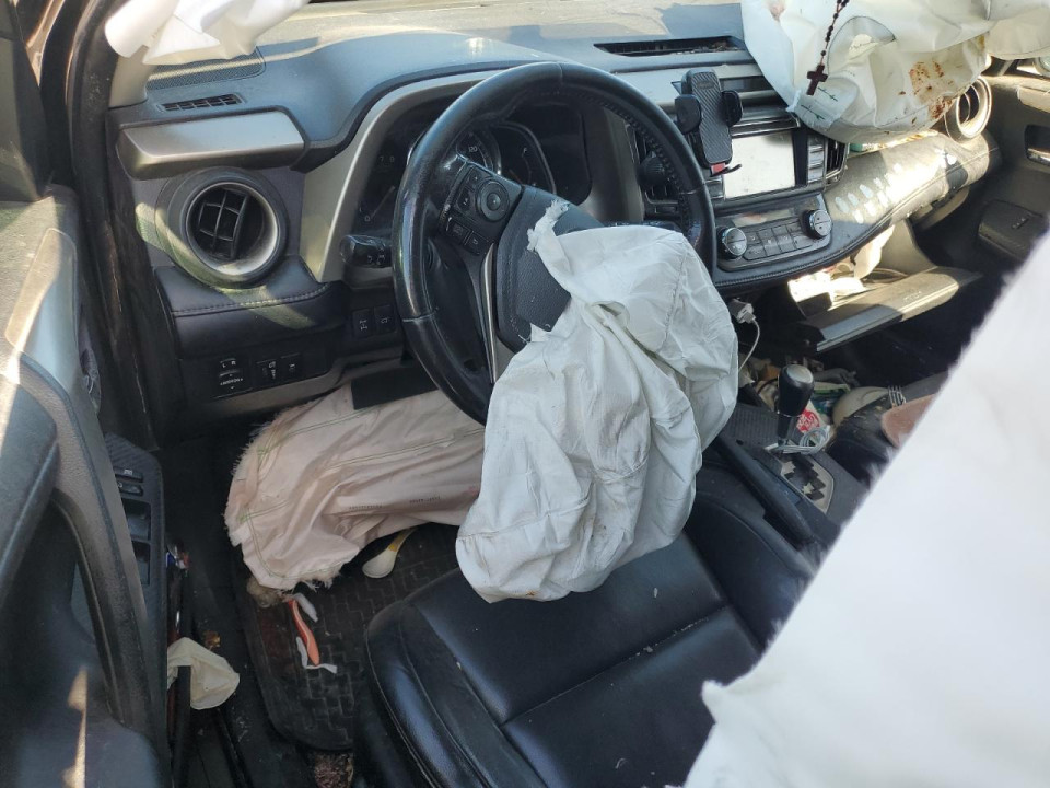 Toyota RAV4 2013 — Copart