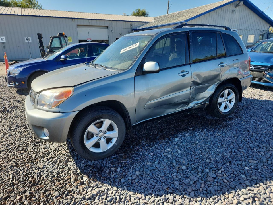 Toyota RAV4 2004 — Copart