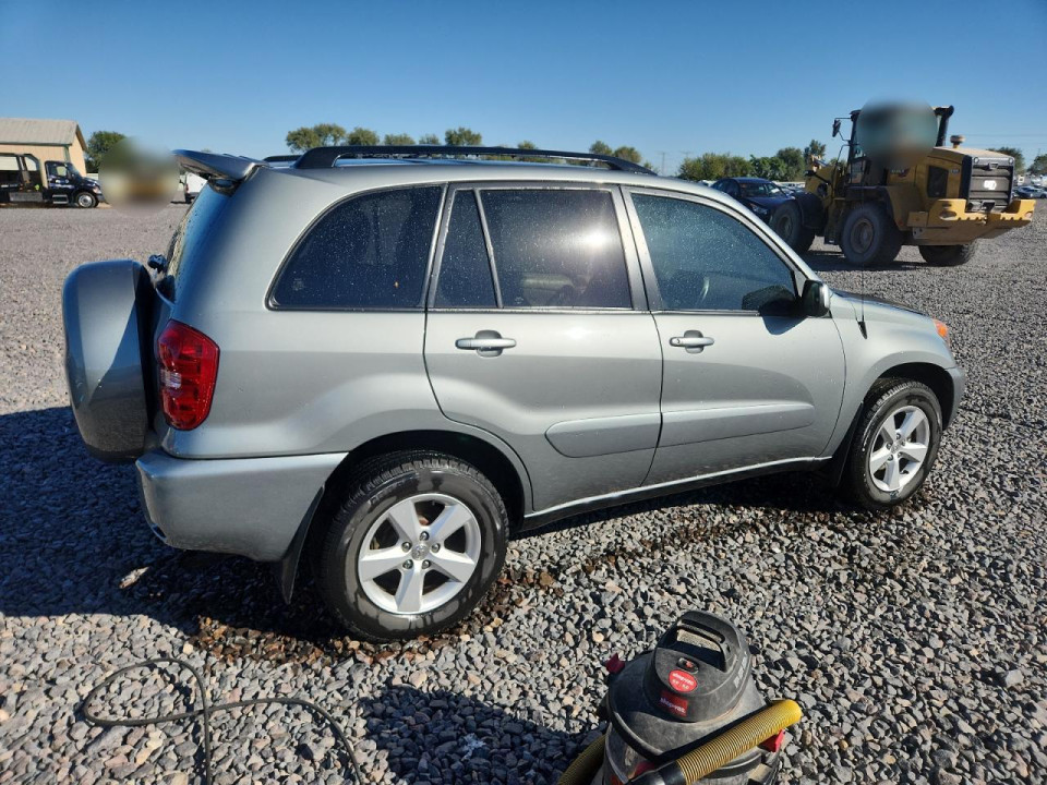 Toyota RAV4 2004 — Copart