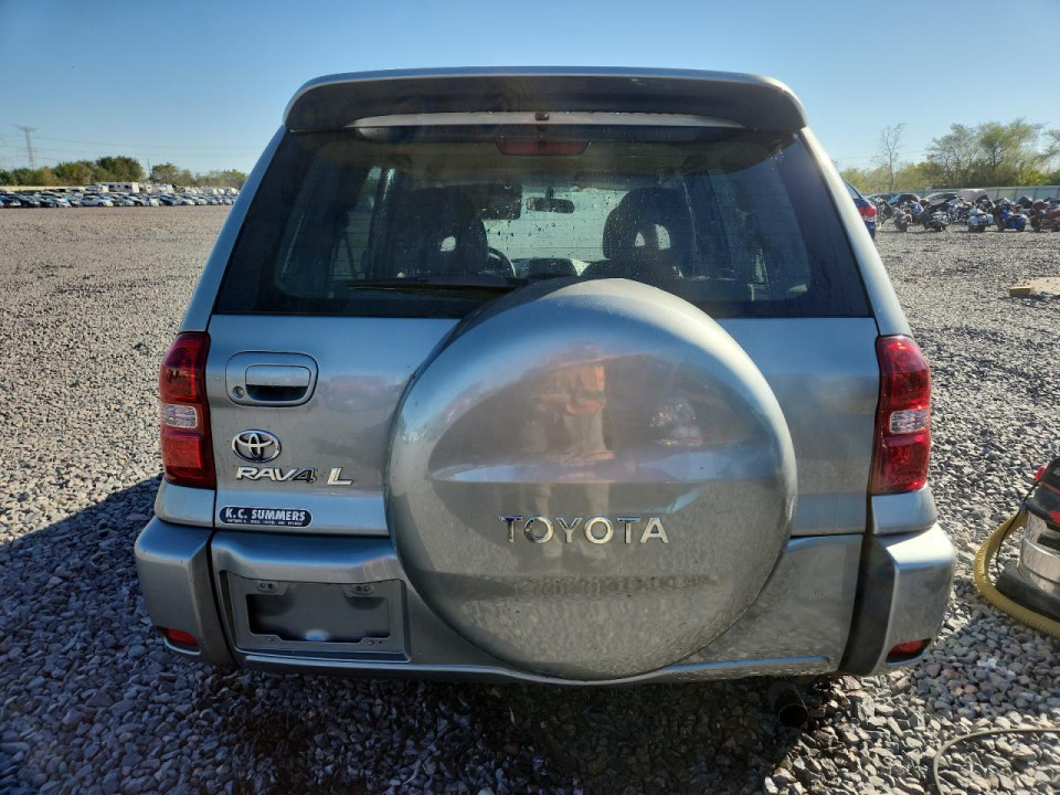 Toyota RAV4 2004 — Copart