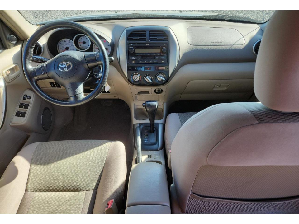 Toyota RAV4 2004 — Copart