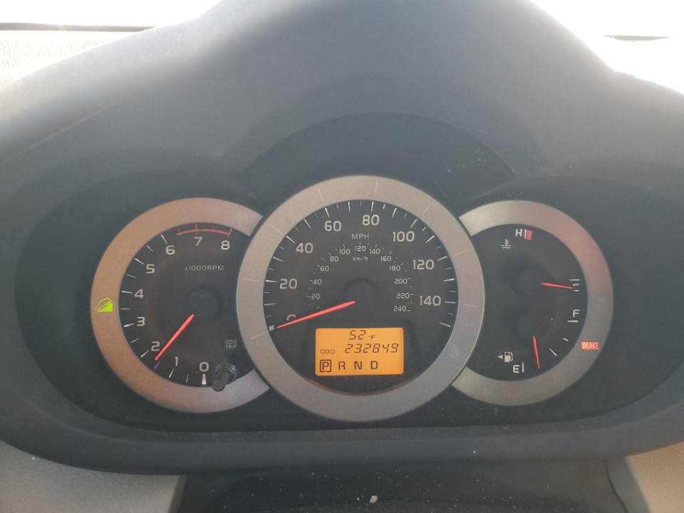 Toyota RAV4 2011 — Copart
