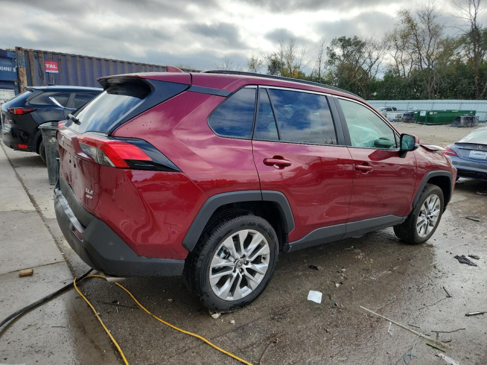 Toyota RAV4 2025 — Copart