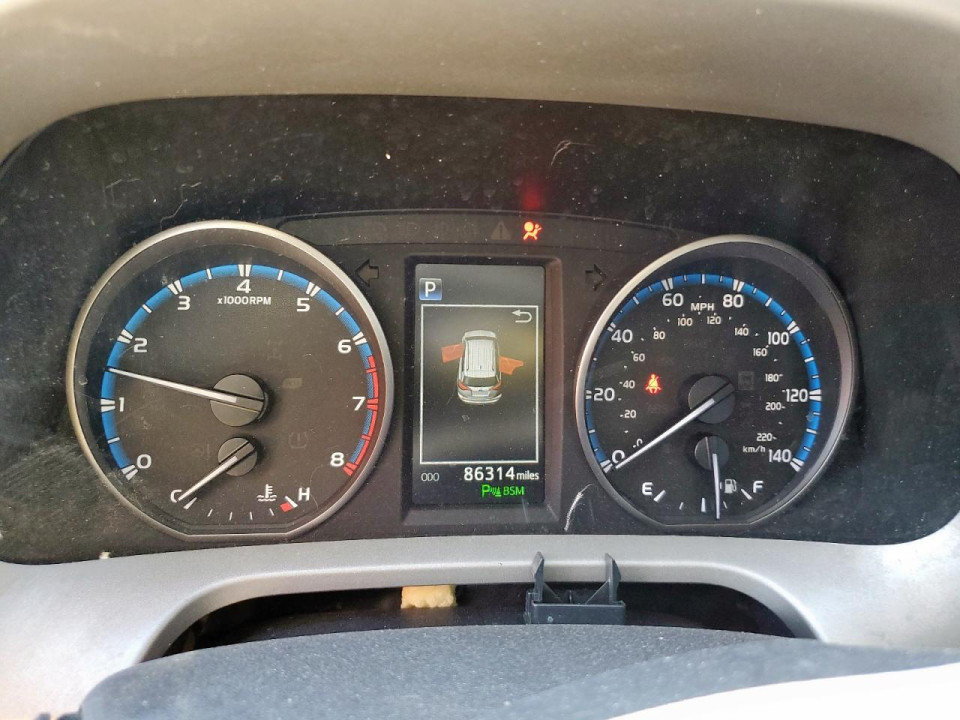 Toyota RAV4 2018 — Copart