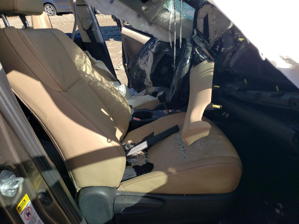 Toyota RAV4 2013 — Copart