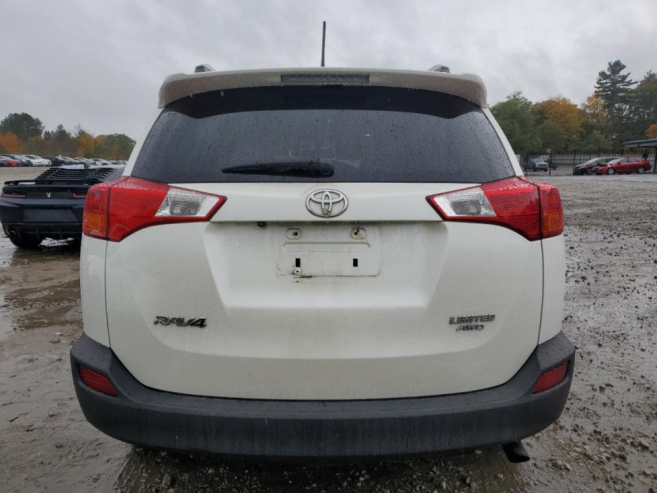 Toyota RAV4 2013 — Copart