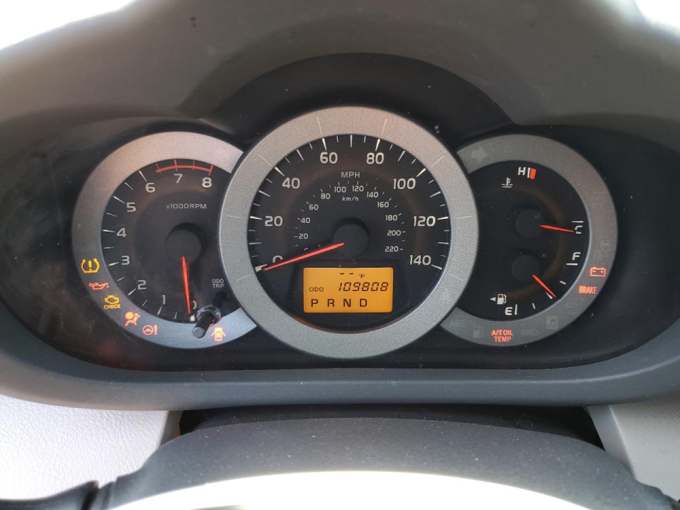 Toyota RAV4 2011 — Copart