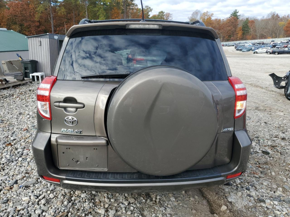 Toyota RAV4 2012 — Copart