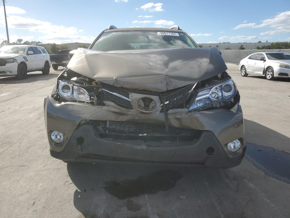 Toyota RAV4 2015 — Copart