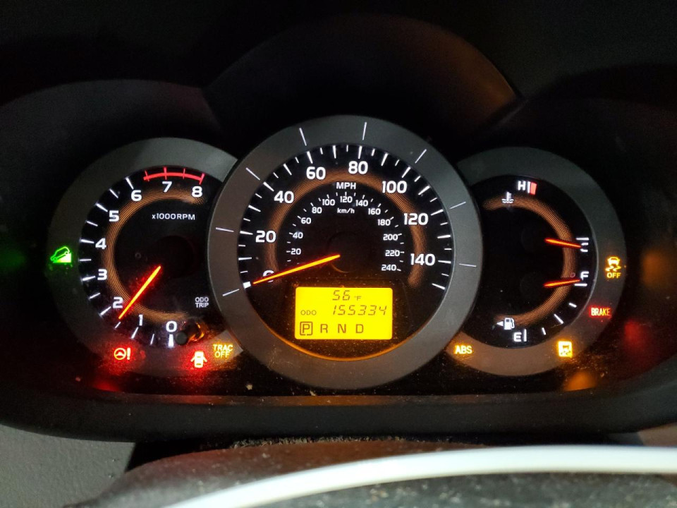Toyota RAV4 2011 — Copart