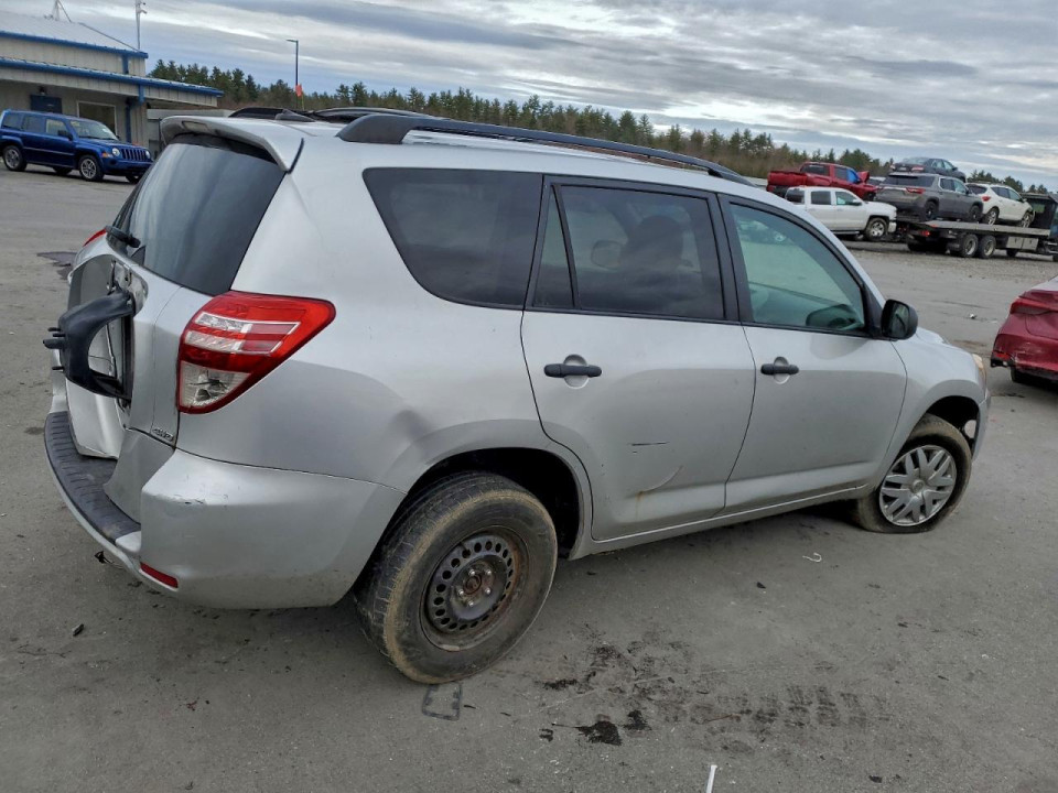 Toyota RAV4 2011 — Copart