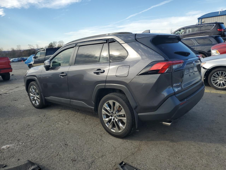 Toyota RAV4 2019 — Copart