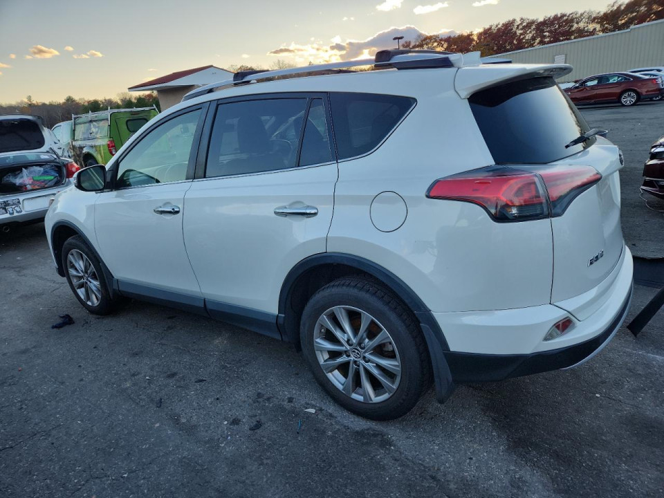 Toyota RAV4 2016 — Copart