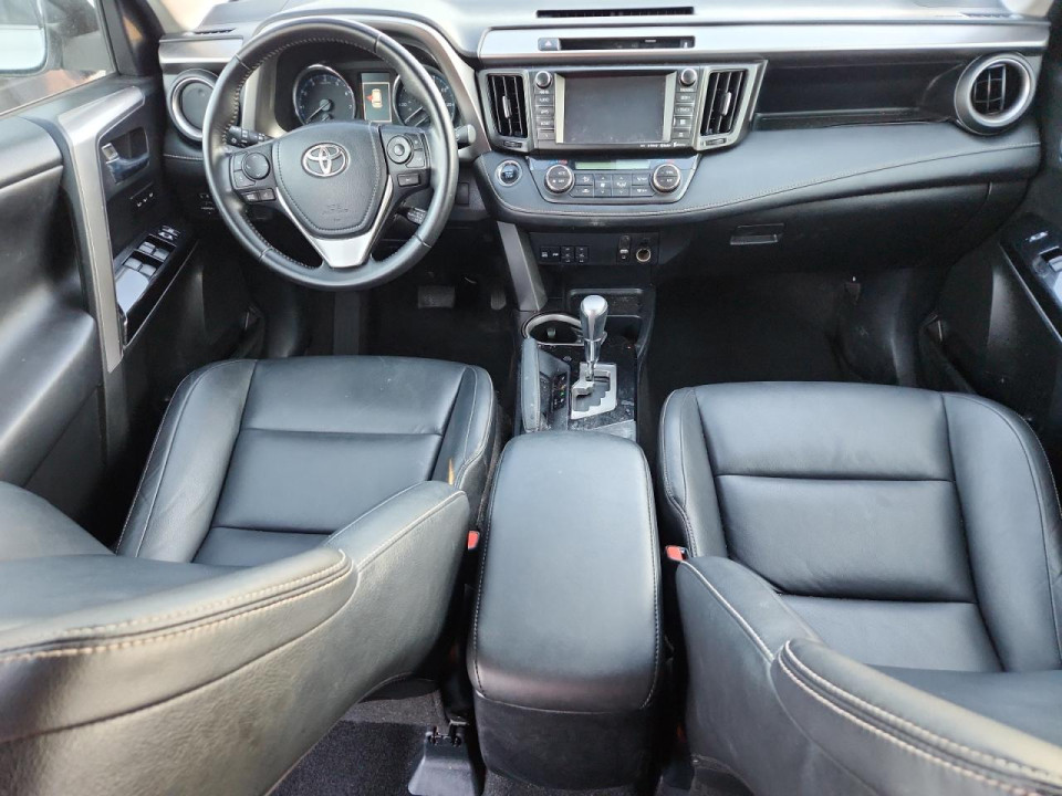 Toyota RAV4 2016 — Copart