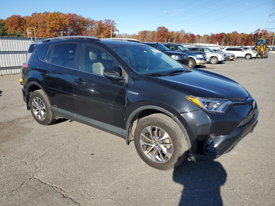 Toyota RAV4 2016 — Copart