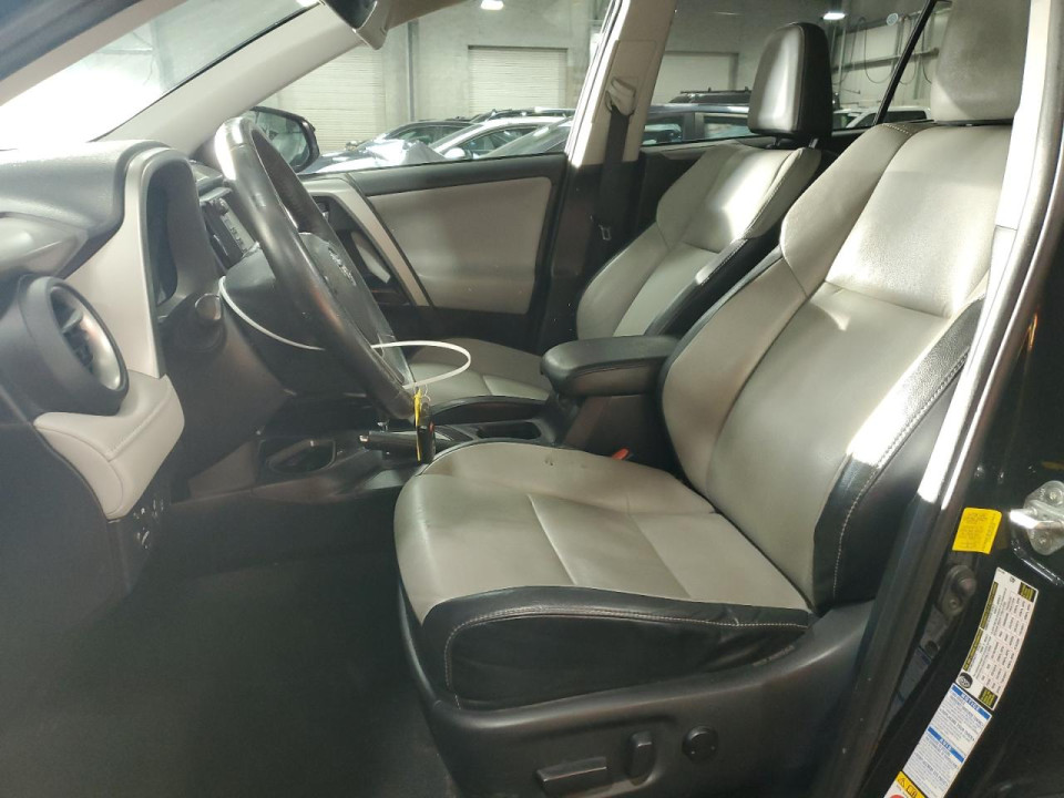 Toyota RAV4 2016 — Copart
