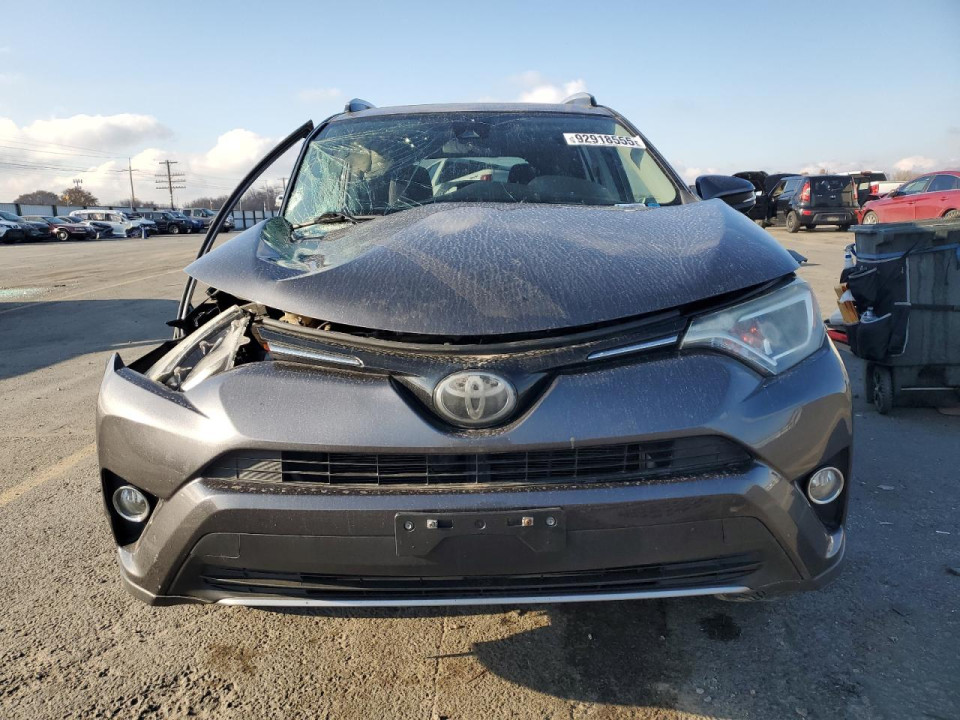 Toyota RAV4 2018 — Copart
