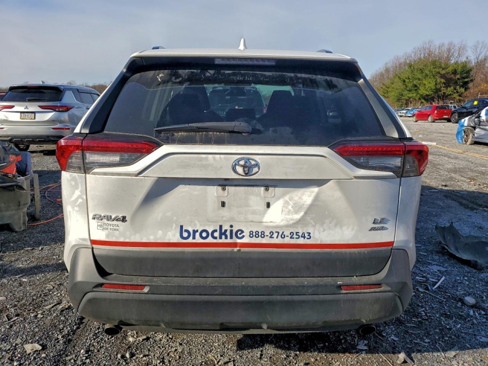 Toyota RAV4 2021 — Copart