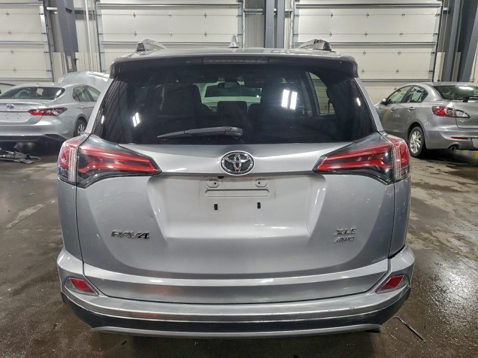 Toyota RAV4 2017 — Copart