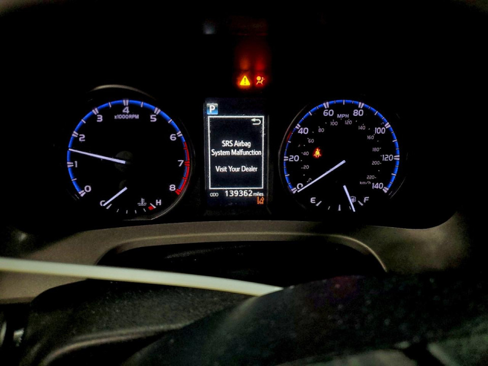 Toyota RAV4 2017 — Copart