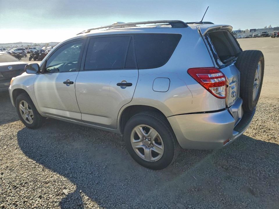 Toyota RAV4 2010 — Copart