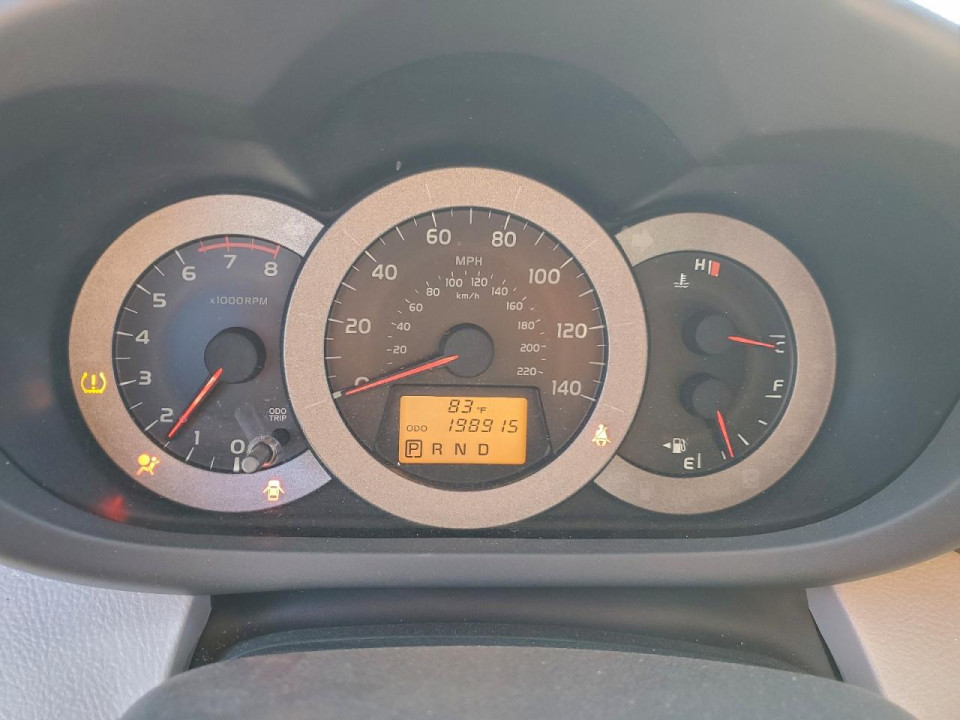 Toyota RAV4 2010 — Copart