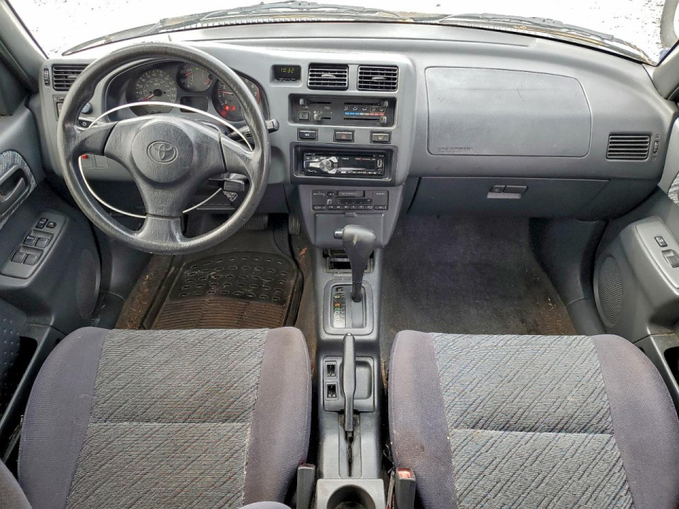 Toyota RAV4 1999 — Copart