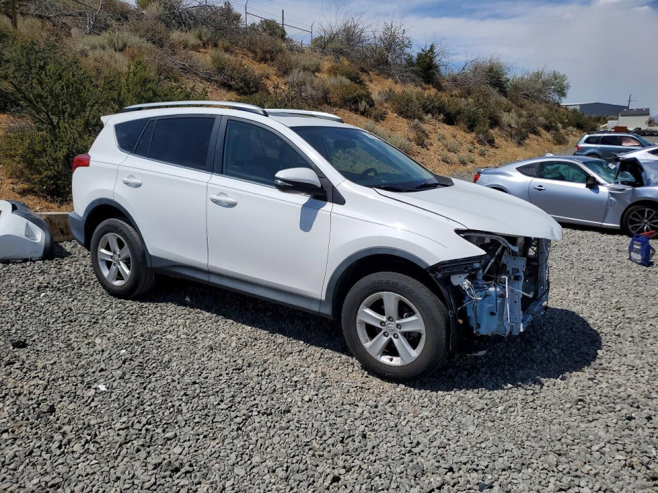 Toyota RAV4 2013 — Copart