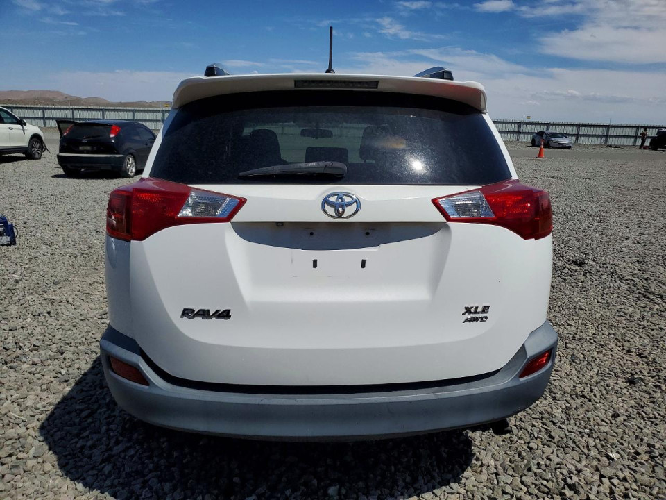 Toyota RAV4 2013 — Copart