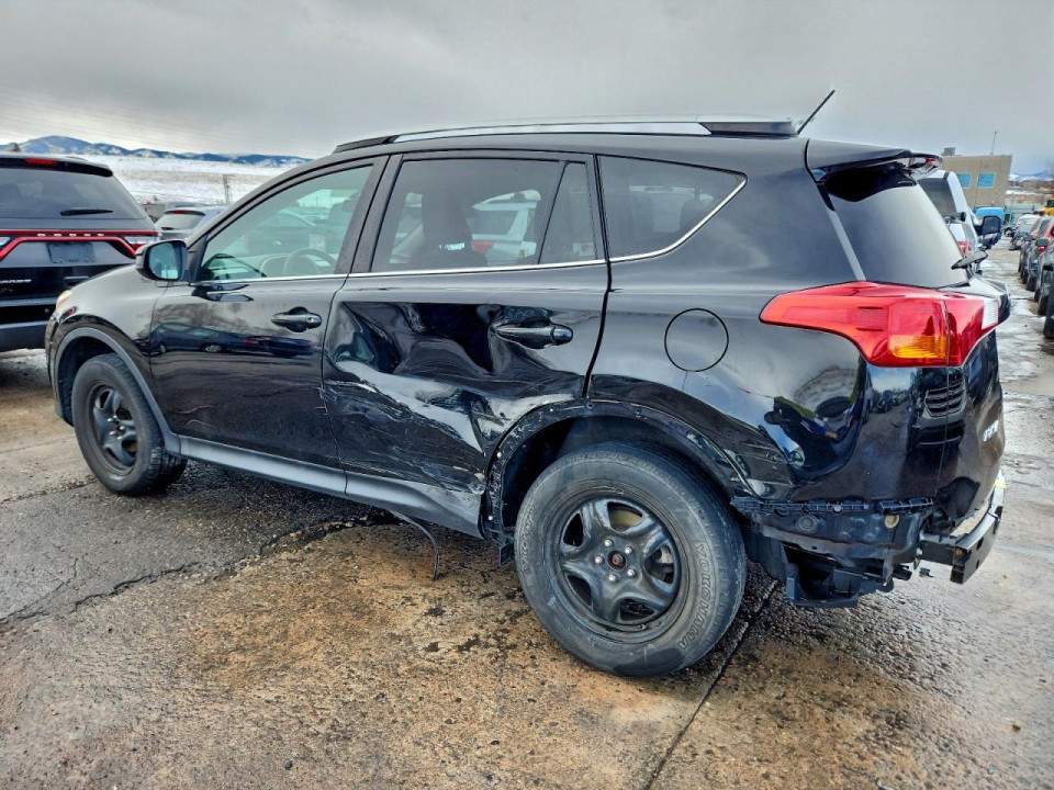 Toyota RAV4 2015 — Copart