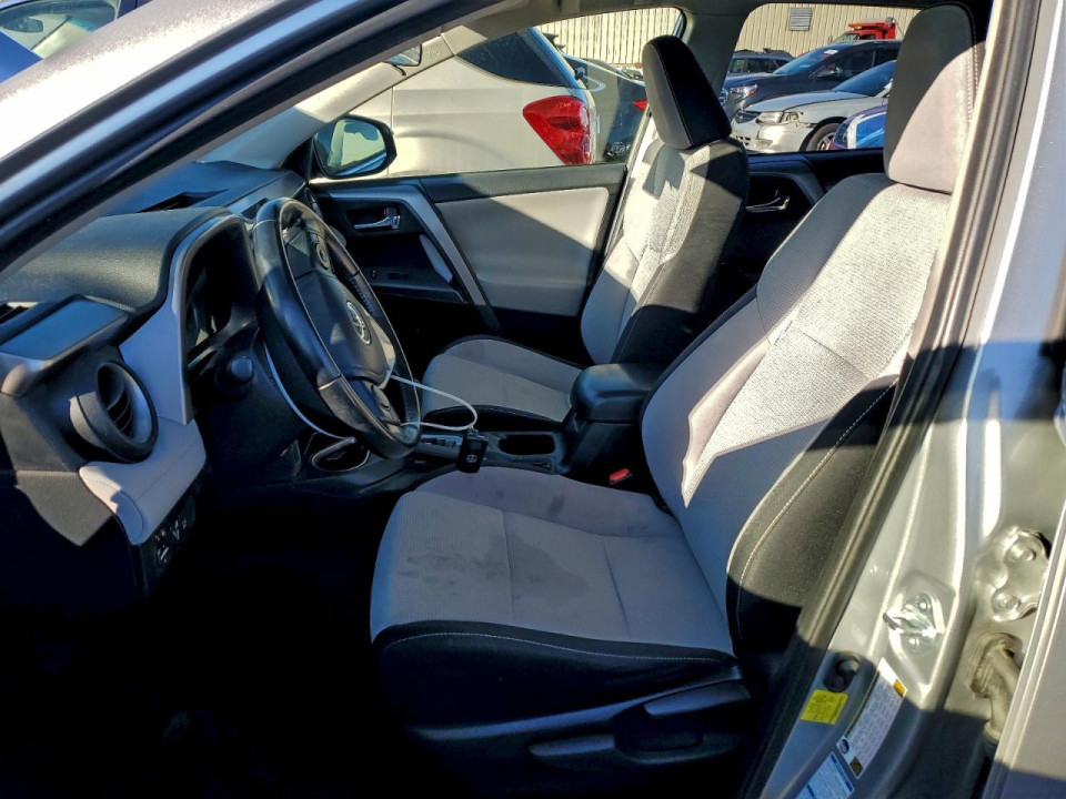 Toyota RAV4 2018 — Copart