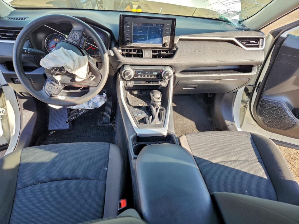 Toyota RAV4 2021 — Copart