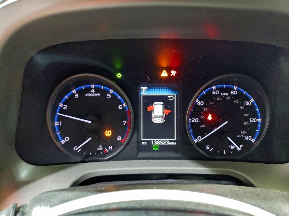 Toyota RAV4 2017 — Copart