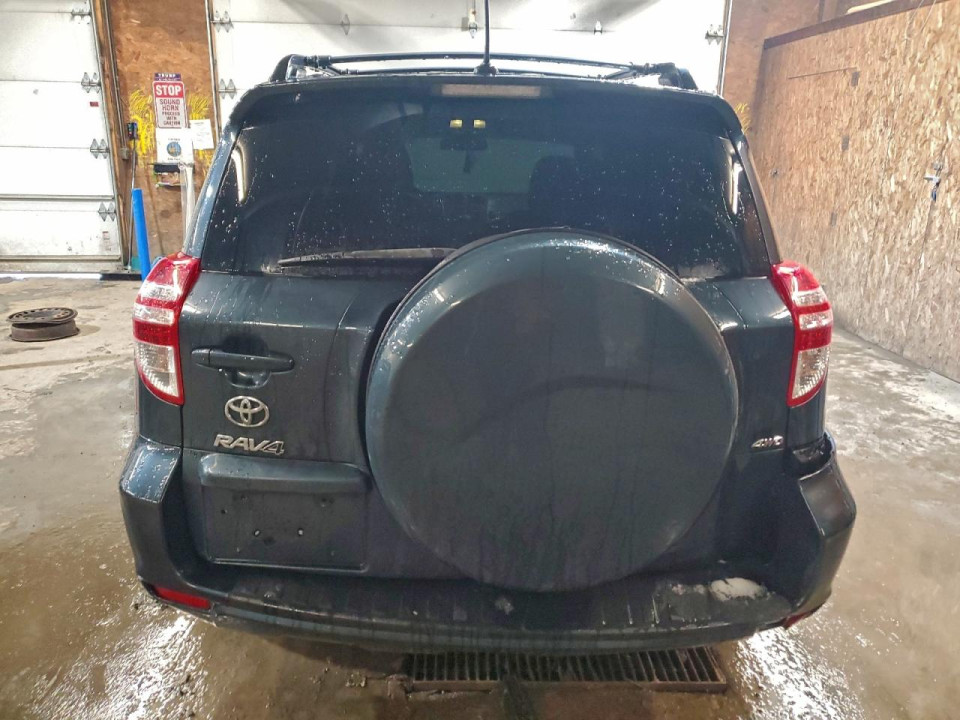 Toyota RAV4 2012 — Copart