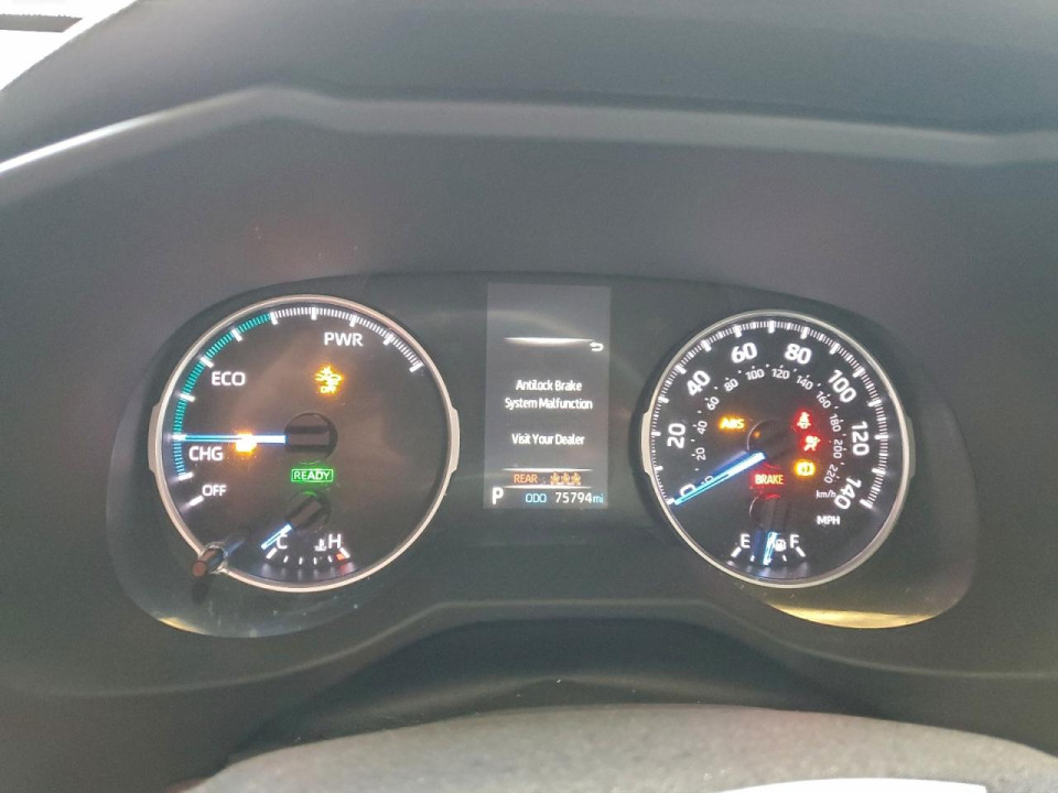 Toyota RAV4 2022 — Copart
