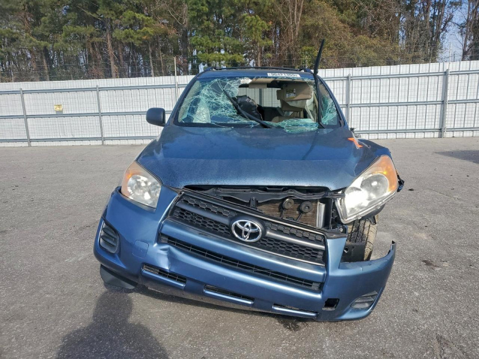 Toyota RAV4 2012 — Copart