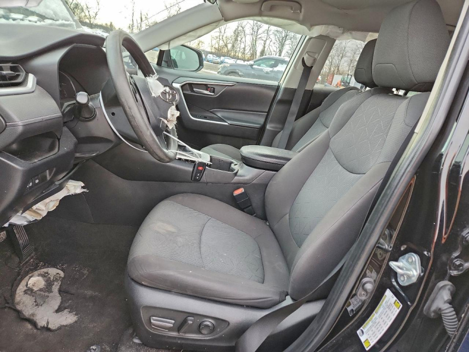 Toyota RAV4 2023 — Copart