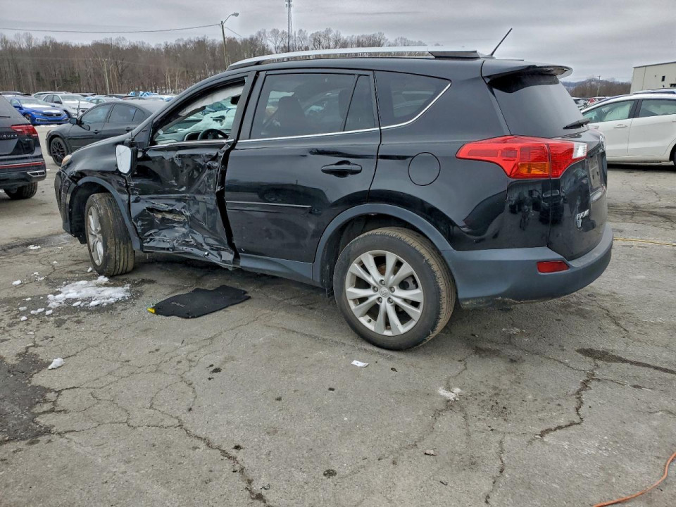Toyota RAV4 2015 — Copart