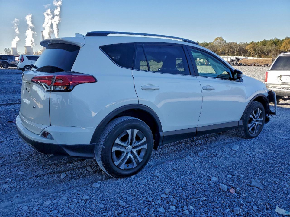 Toyota RAV4 2017 — Copart