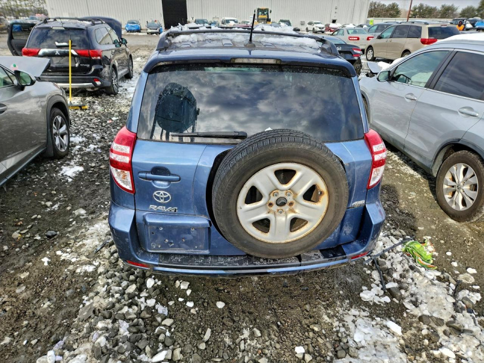 Toyota RAV4 2012 — Copart