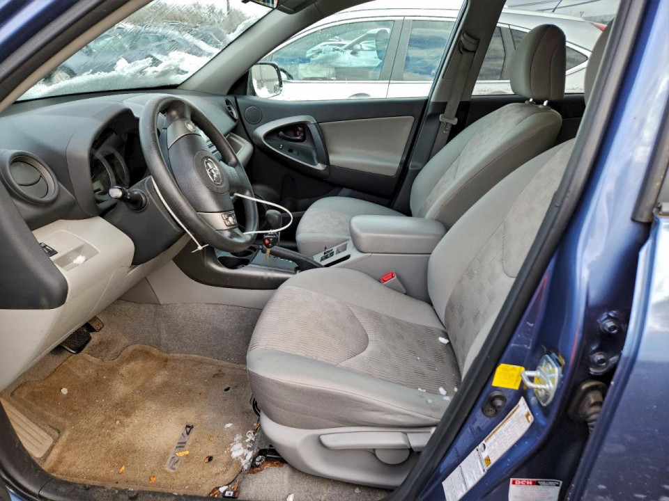 Toyota RAV4 2012 — Copart