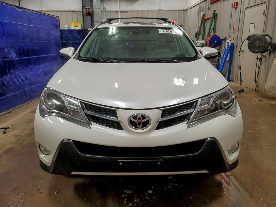 Toyota RAV4 2015 — Copart