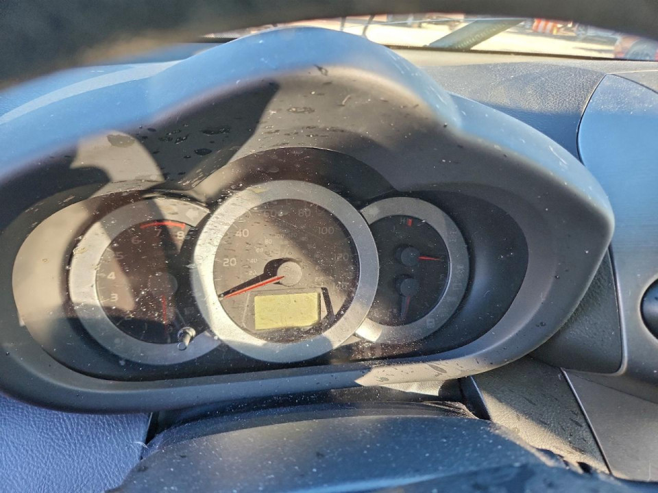 Toyota RAV4 2010 — Copart