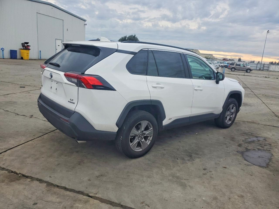 Toyota RAV4 2024 — Copart