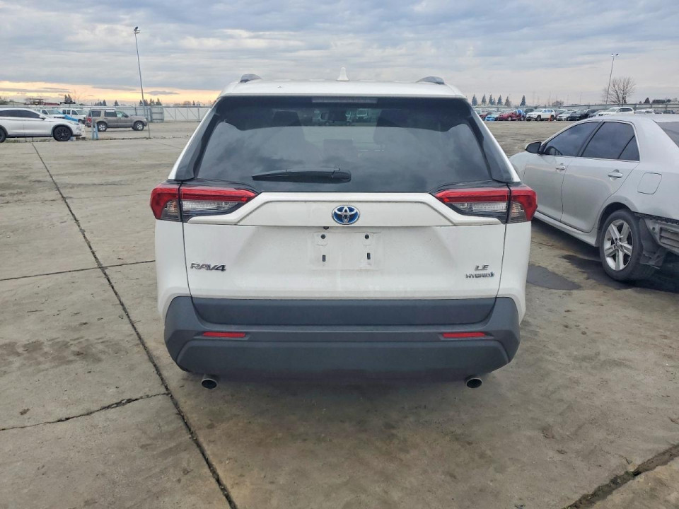 Toyota RAV4 2024 — Copart
