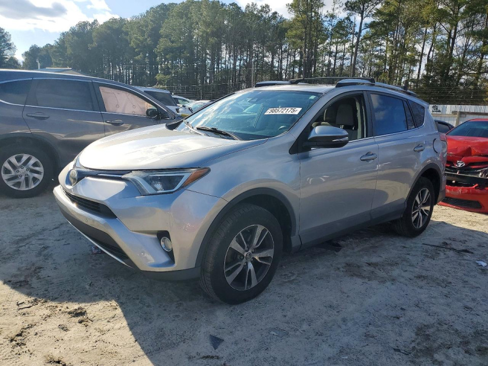 Toyota RAV4 2016 — Copart