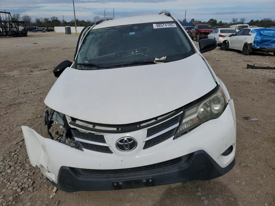 Toyota RAV4 2015 — Copart