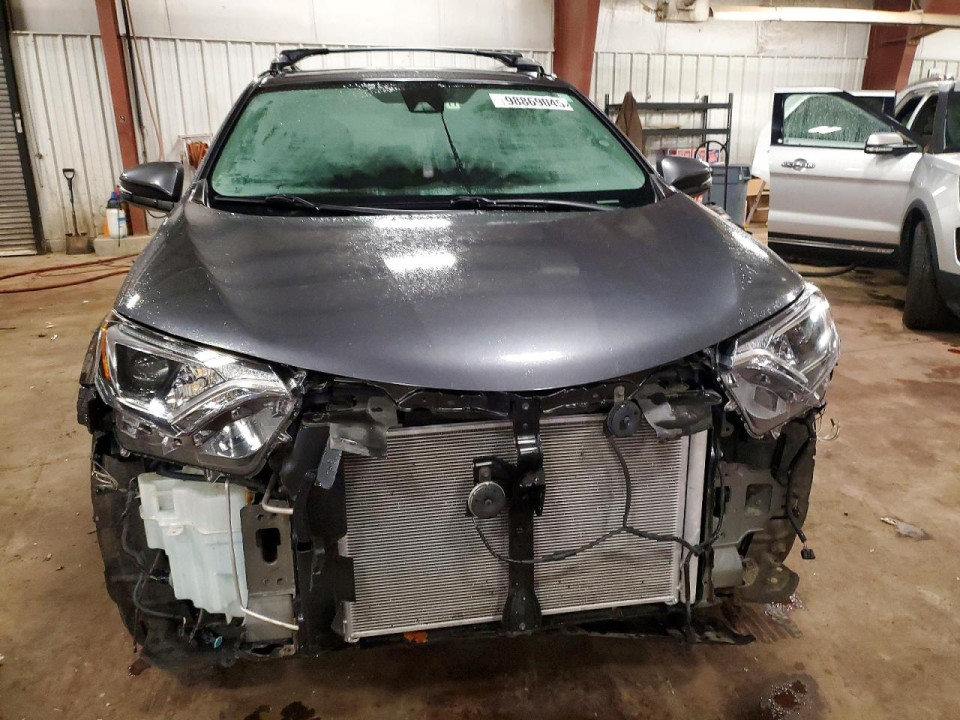 Toyota RAV4 2017 — Copart